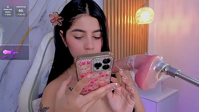 alissaowens_ webcam