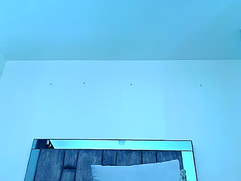 alyssia_ocean webcam