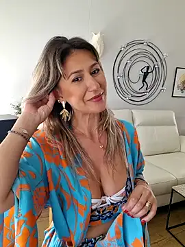CelynaRoss webcam