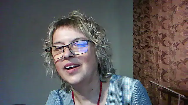 Watch ElizabethGorden live on EroticFlix - High definition streams