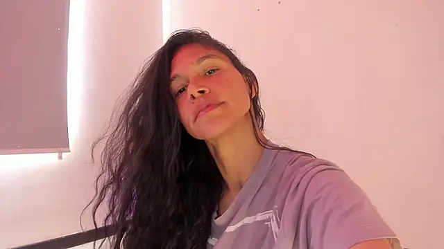 _aish_a webcam