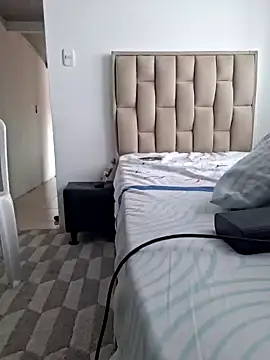 ORTIZ96hot webcam