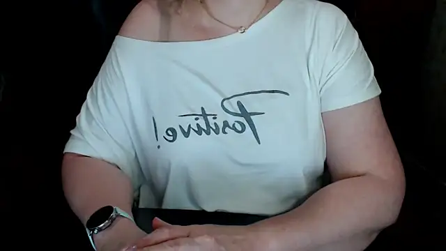 AlisaHot55 webcam