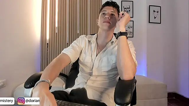 Dorianmistery2322_ webcam