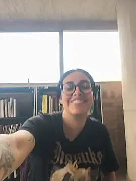 Annya-sweet webcam