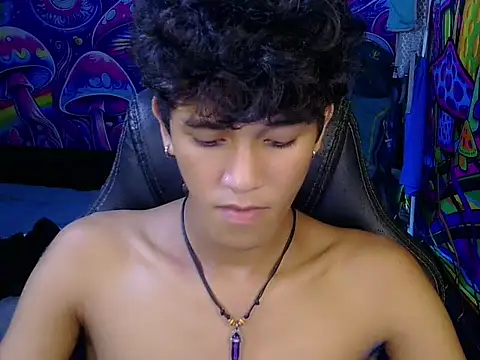 hugekenbigcock webcam