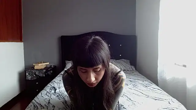 Emilia_1995 webcam
