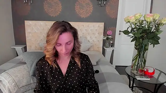 Watch AllisonWilliams live on EroticFlix - High definition streams