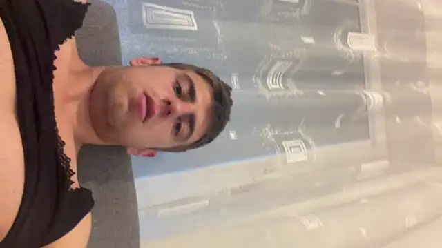YourFavoriteSexy webcam
