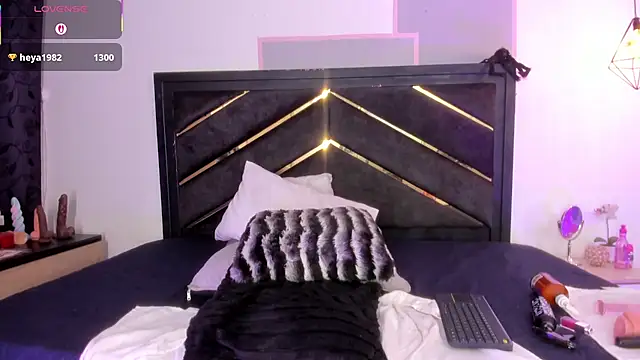 april_jones05 webcam