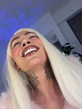 Kesenctel - Trans webcam sex chat