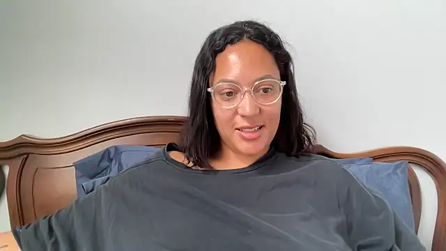 dreamyriri webcam