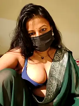 hot_alicee - Hot_Alicee's free webcam - UK Sex Cams