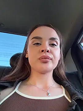 kristirich (F young) - Masturbation+naked😈