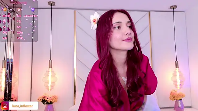 Flor_delunaa webcam