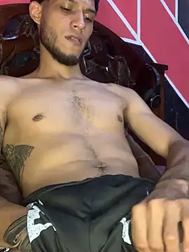 tanned_boy webcam
