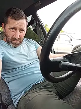 bzh45 (Ask my age) - LT win hot video😈