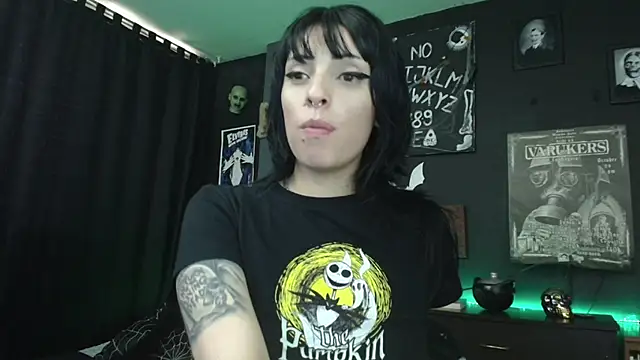 Goddess_Mortem webcam