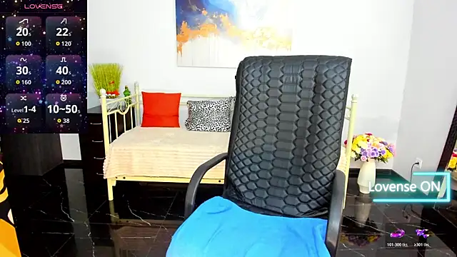Julia_Dean webcam