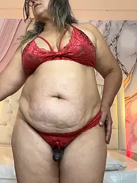 Lucy_Milf_474 webcam