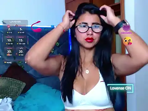 Alisha_Gamskar13 webcam