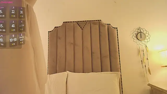 Julietta___ webcam
