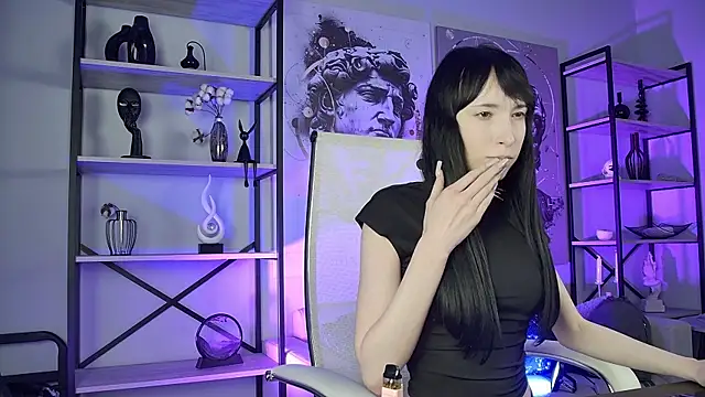 SeraphineSparda webcam