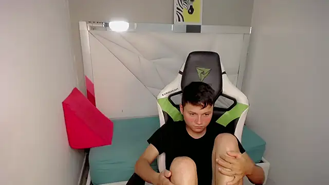 nyc_bby (M twink) - show cmmmm