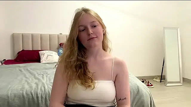 JeanelleLeitheiser webcam