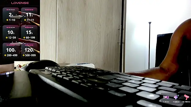 cristaaalclocks1 webcam