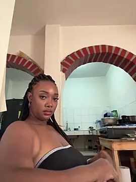 RoxannaBlanche webcam