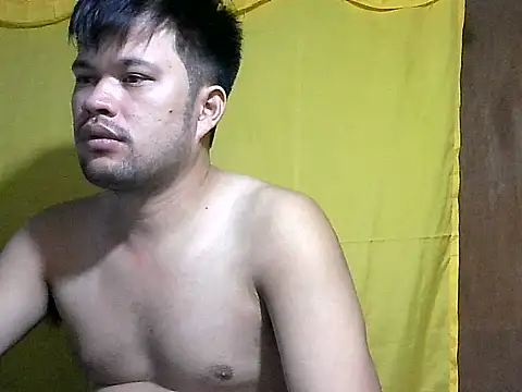 HairyHottestpinoyHandsome webcam