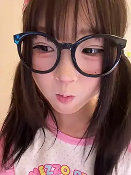 lelebaybay888 webcam