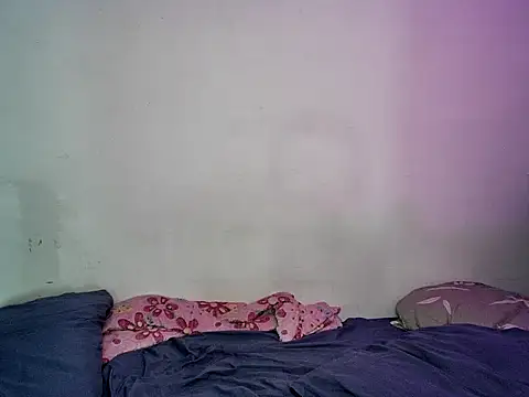 andy_bby webcam