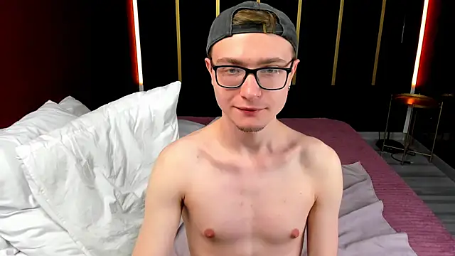 Emmit_Barker webcam
