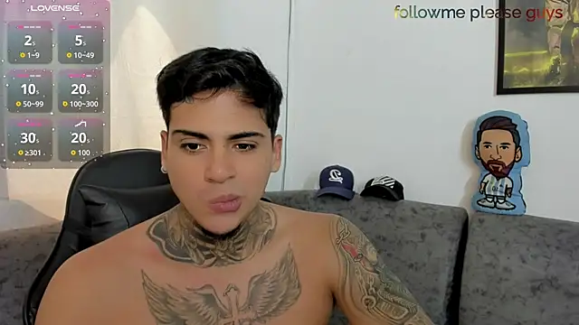 sweetlatinoboy webcam