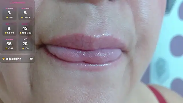 Kerly_Doll webcam