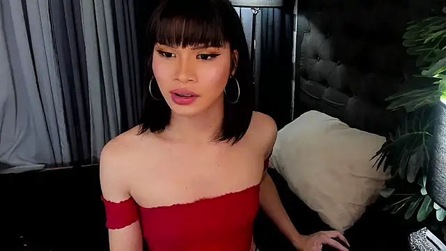 delightfulasianhugecock webcam