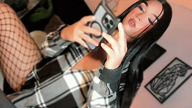 misstreslatin webcam