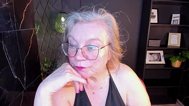 NataliMellow webcam