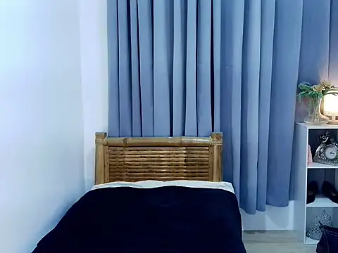 Mimi_Mckinley webcam