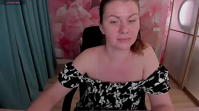 LunaKissesx webcam