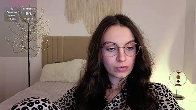 Real_cutie1 webcam