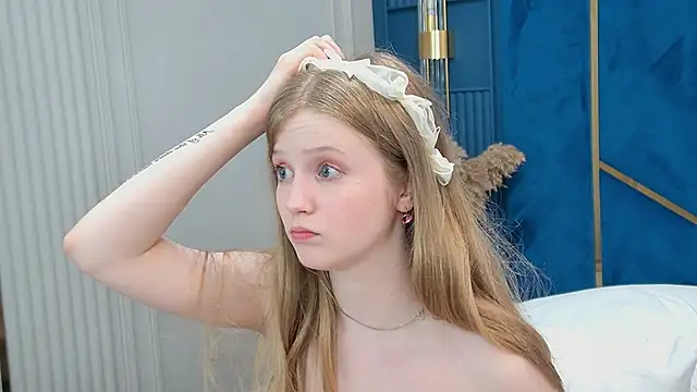 Watch LilianHowards live on EroticFlix - High definition streams