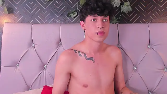Axel__Evans webcam