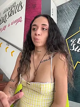 SinSirenXXX webcam
