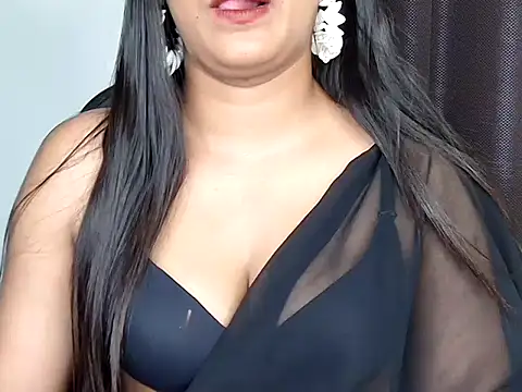 Love_Sonam0 webcam