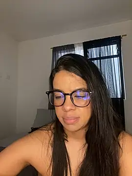 trianawhite webcam