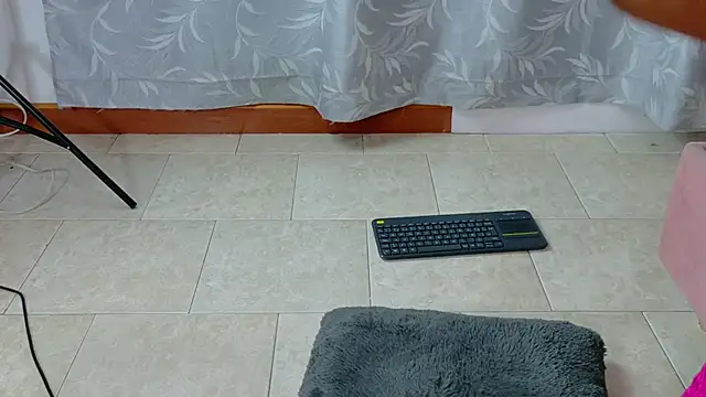 SCARLHETTBROWN live sex cam