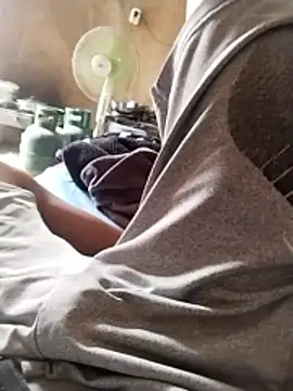EMERKITHO_20_R webcam